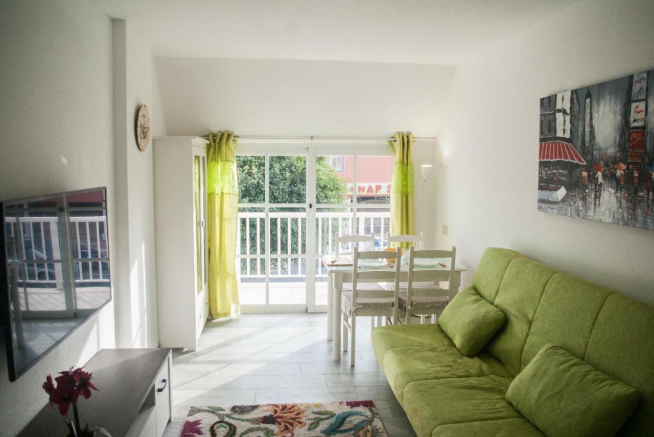 Sunny Centrical Apartment In Los Amigos กาเลตาเดฟุสเต ภายนอก รูปภาพ