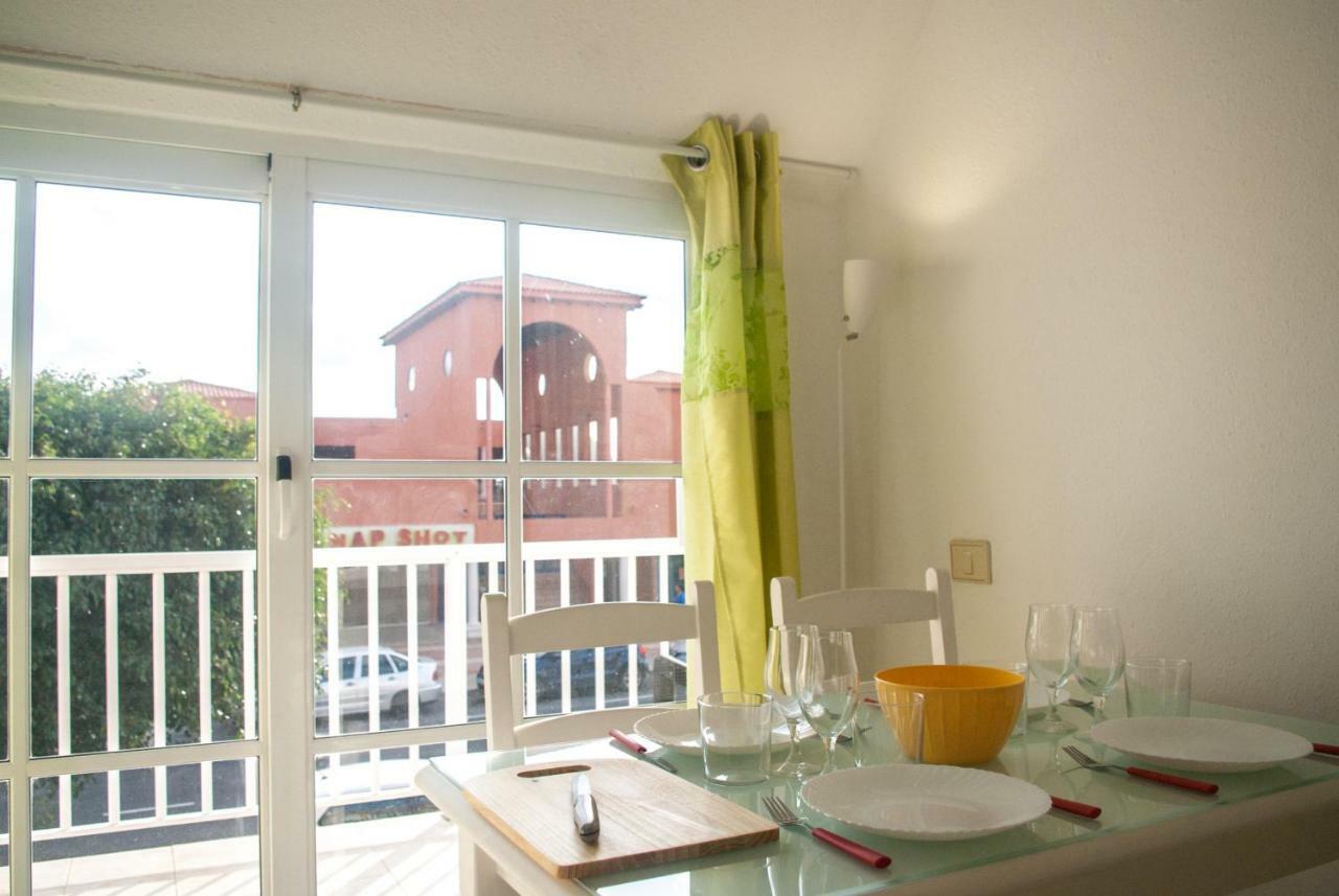 Sunny Centrical Apartment In Los Amigos กาเลตาเดฟุสเต ภายนอก รูปภาพ